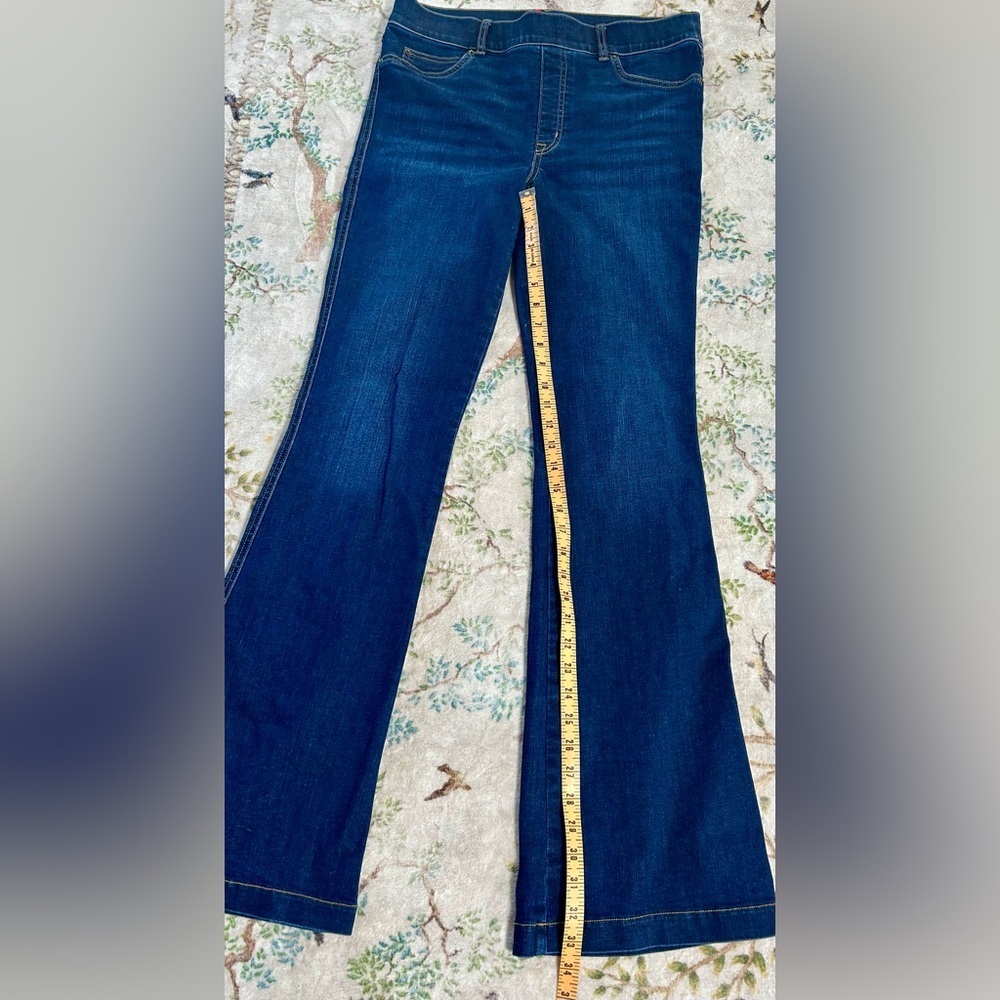 Spanx pull on flare jeans size large. New without tags - Picture 5 of 7